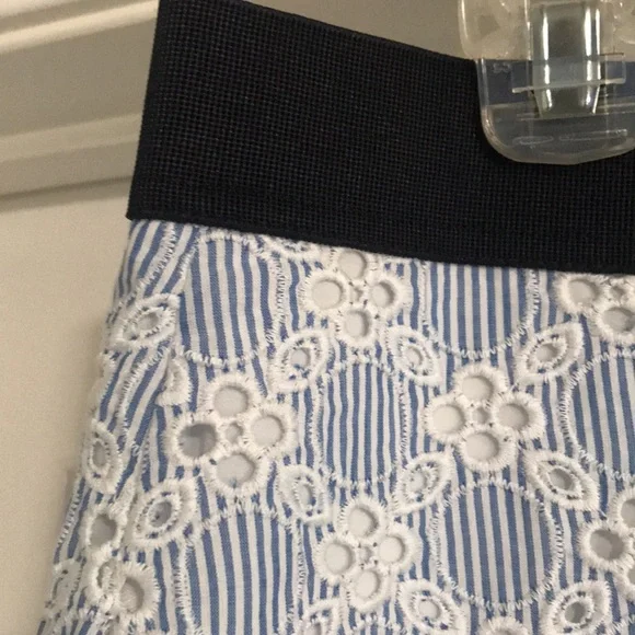 Ann Taylor Seersucker Pencil Skirt - Picture 2 of 7